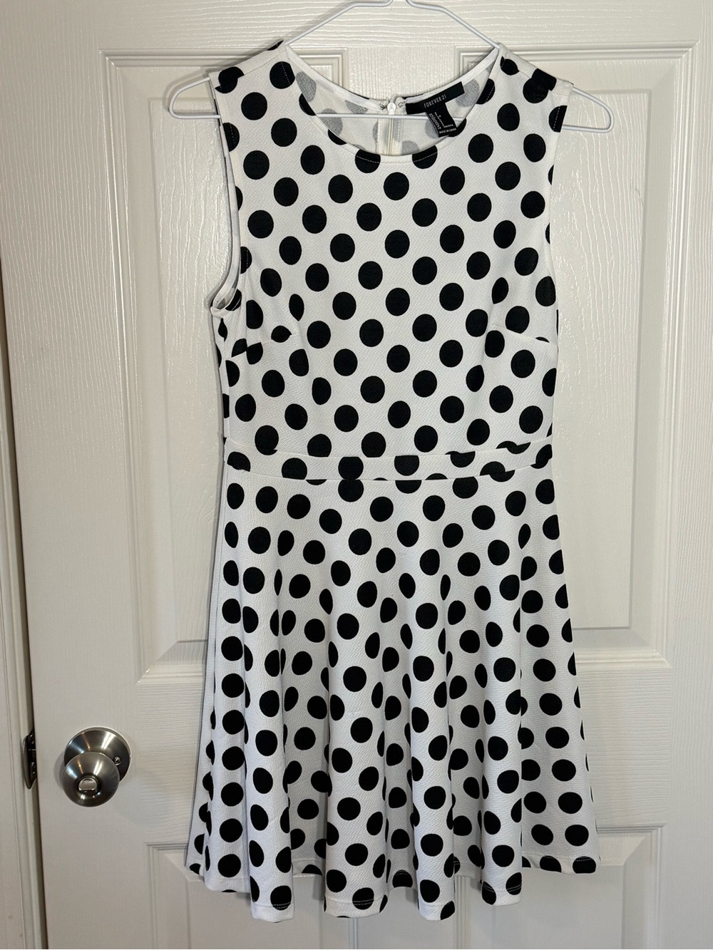 Forever 21 Black White Polka Dot Fit & Flare Dress Size Small Sleeveless